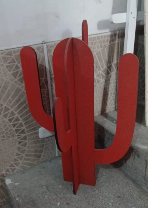 CACTUS MADERA